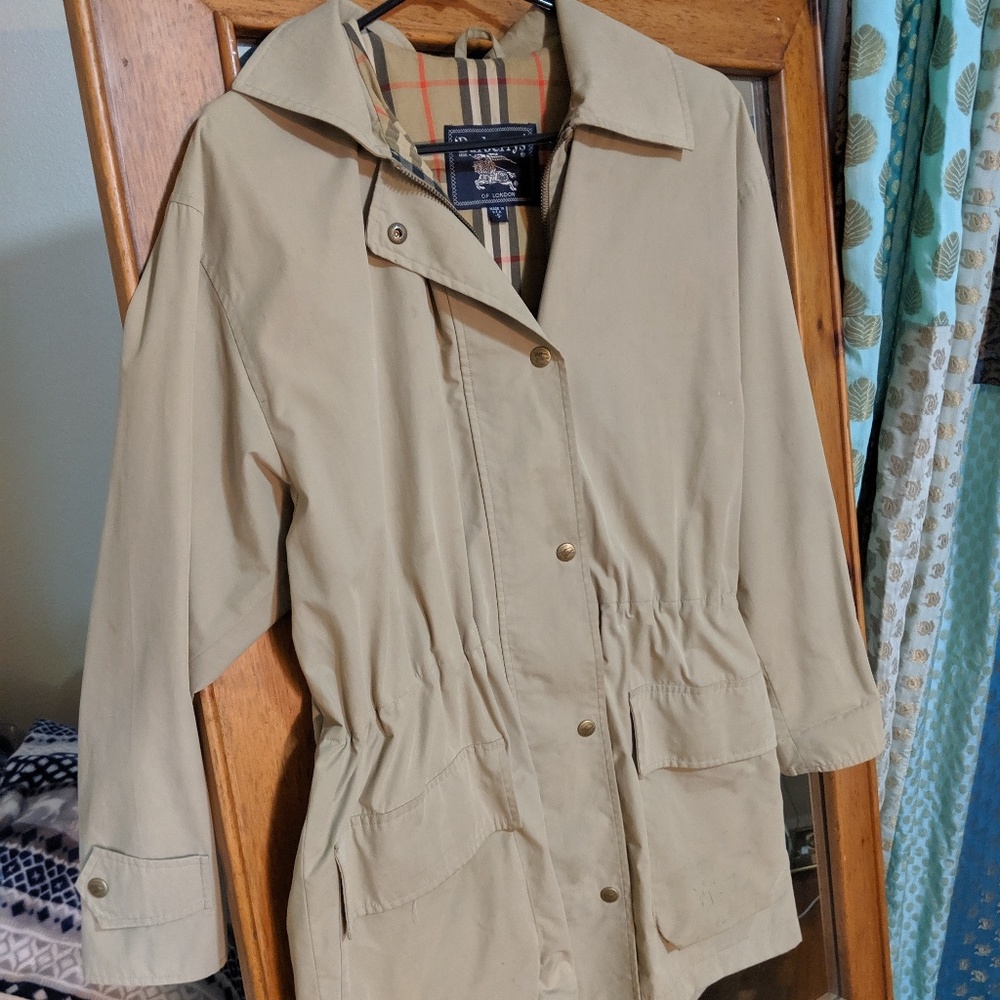 Vintage Burberry short trench